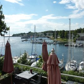 Blick von der Terrasse des Hotels und Cafè Wallburg