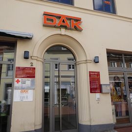 DAK - gemeinsamer Eingang mit anderen Unternehmen.