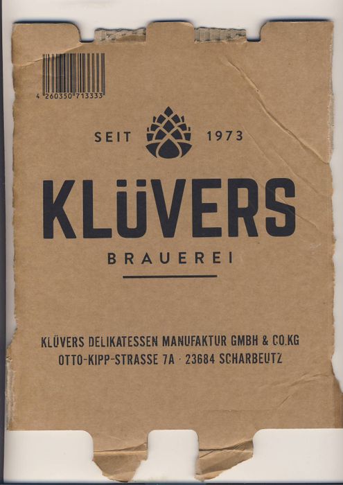 Klüvers verpackt Mehrweg-Bierflaschen umweltfreundlich in Kartonagen.