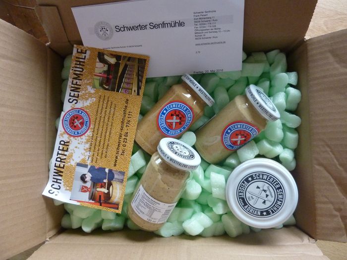 Schwerter Senf - gut verpackt nach Hause geliefert.