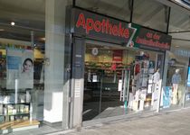 Bild zu Apotheke an der Zentralhaltestelle Alexander Scheck