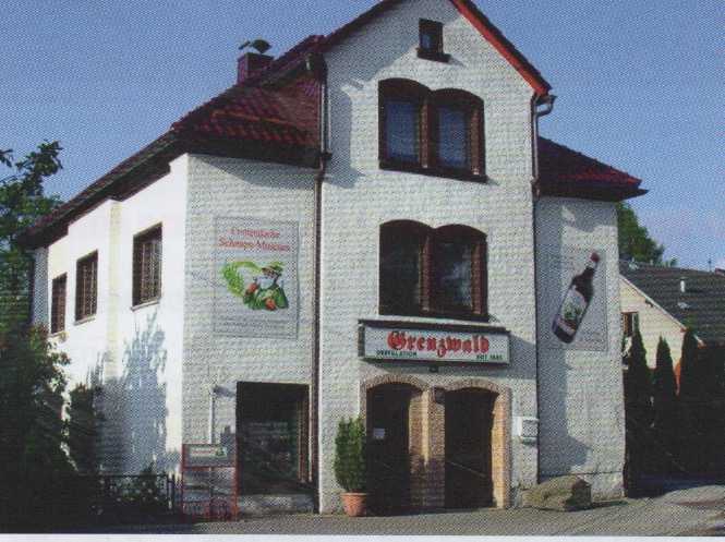 Bild 1 Grenzwald - Destillation Otto Ficker GmbH in Crottendorf