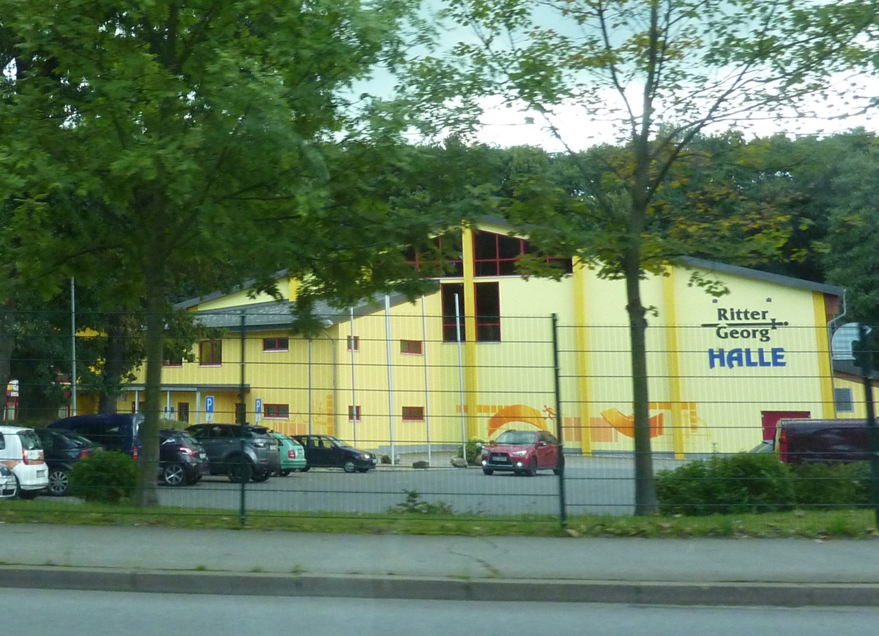 Bild 1 Sporthalle "Ritter Georg" in Schwarzenberg/Erzgeb.