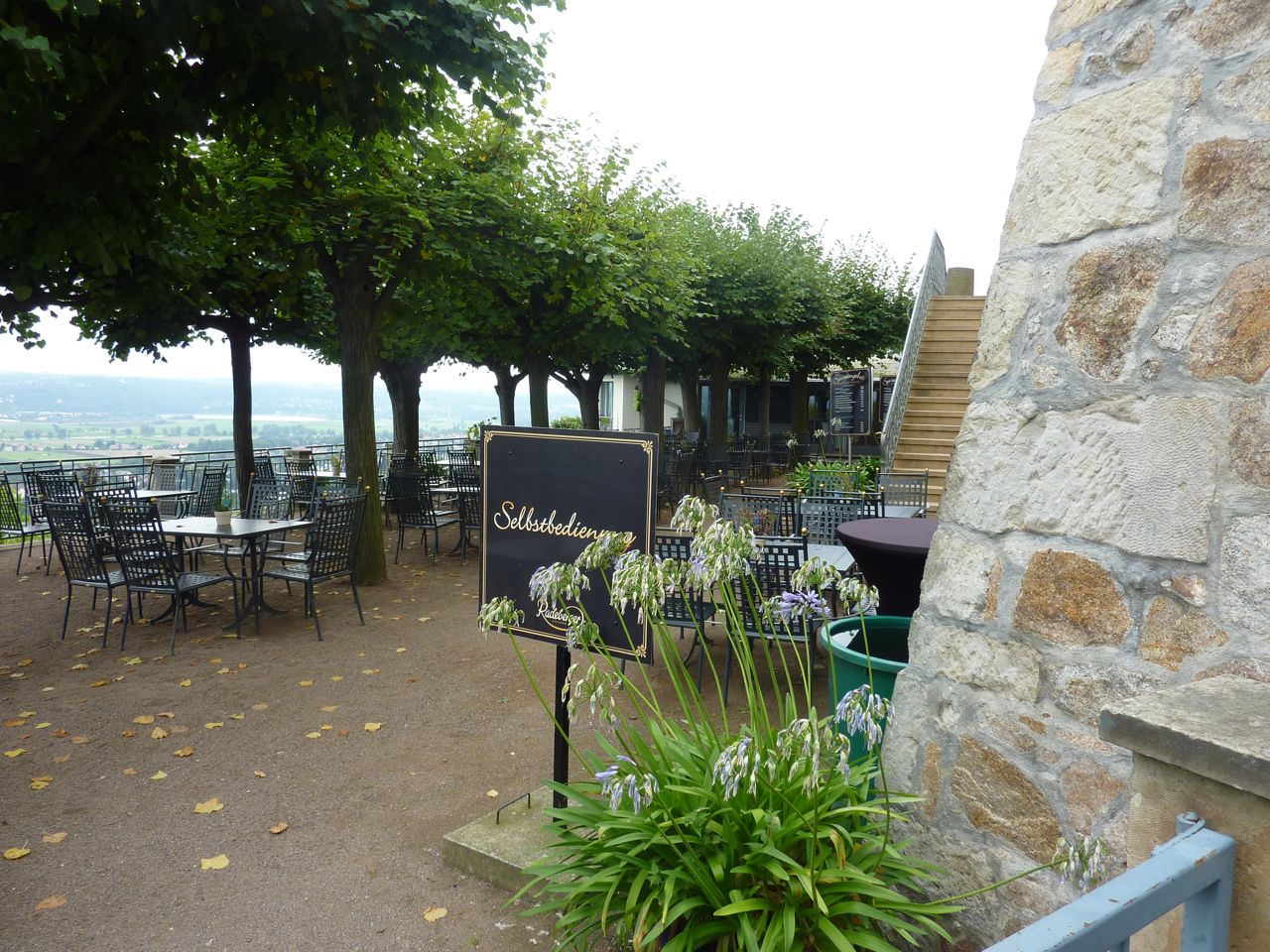 Biergarten im Spitzhaus