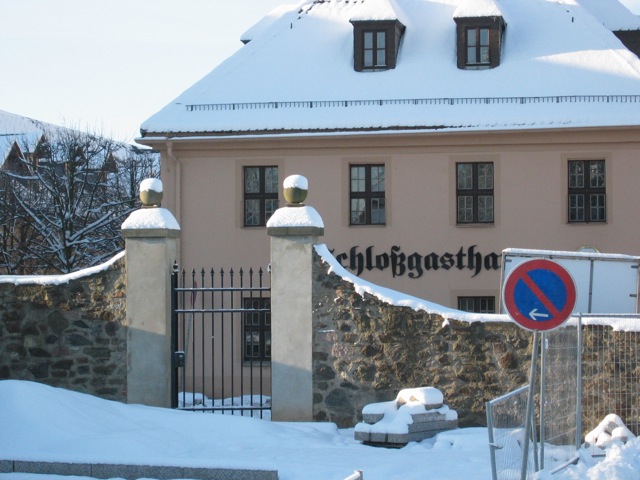 Schloßgasthaus im Winter