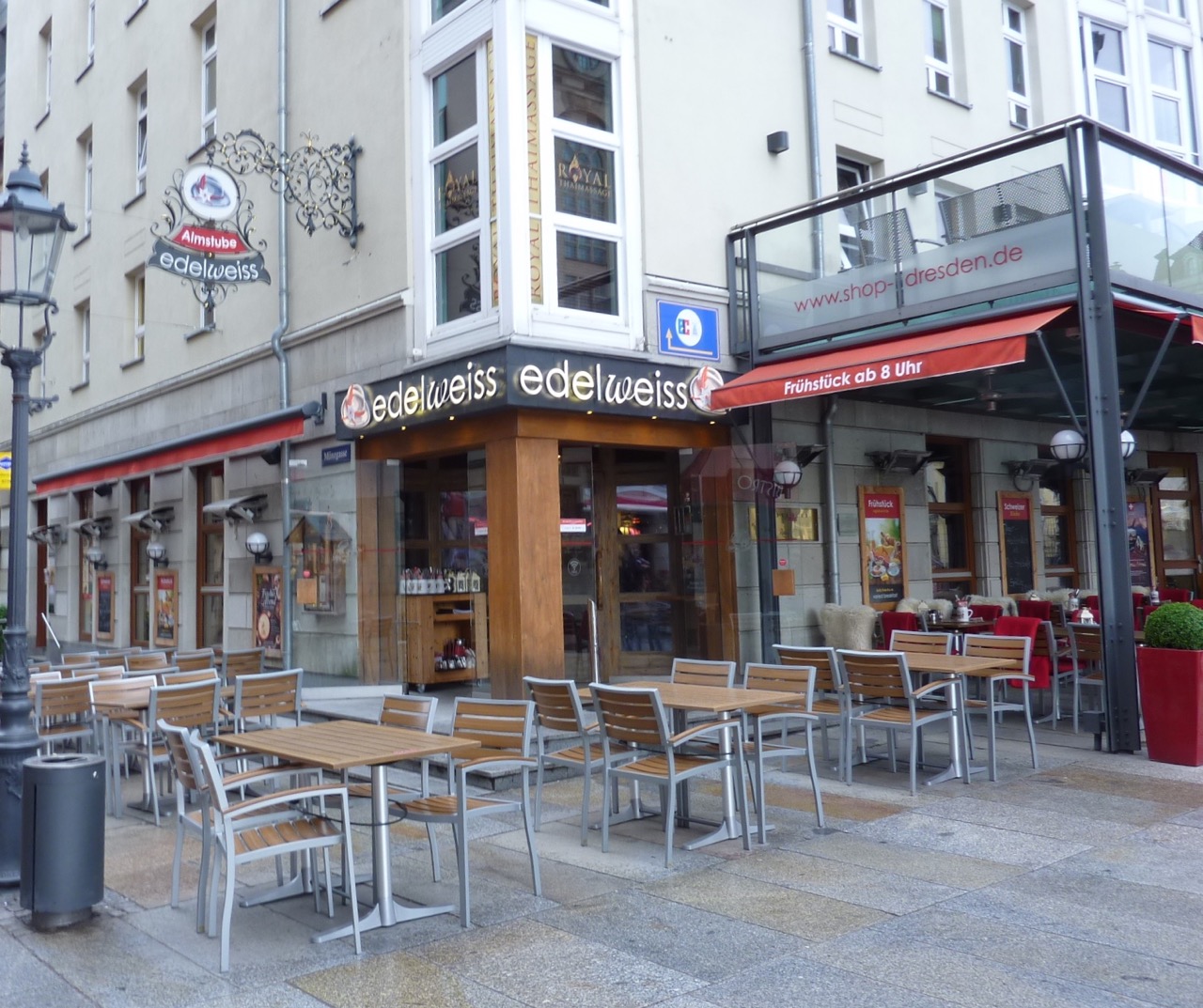 Bild 1 edelweiss Alpenrestaurant in Dresden