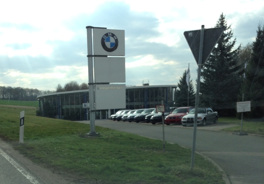 BMW-Autohaus Zwingenberger in Gersdorf