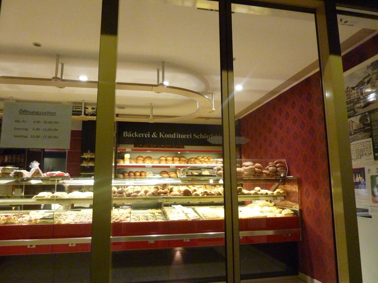 Bild 2 Cafe und Bäckerei Jonny Schönfelder in Oelsnitz/Erzgeb.