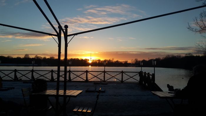 Sonnenuntergang am Stadwaldsee...vom Il Lago aus genossen.