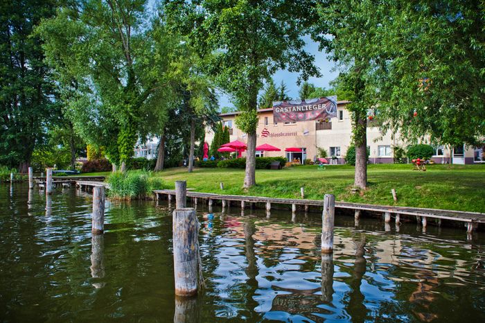 Alte Schlossbrauerei, direkt am Mirower See auf der Schlossinsel