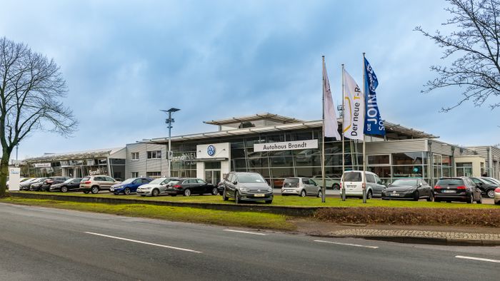 Außenaufnahme Autohaus Brandt Achim GmbH
