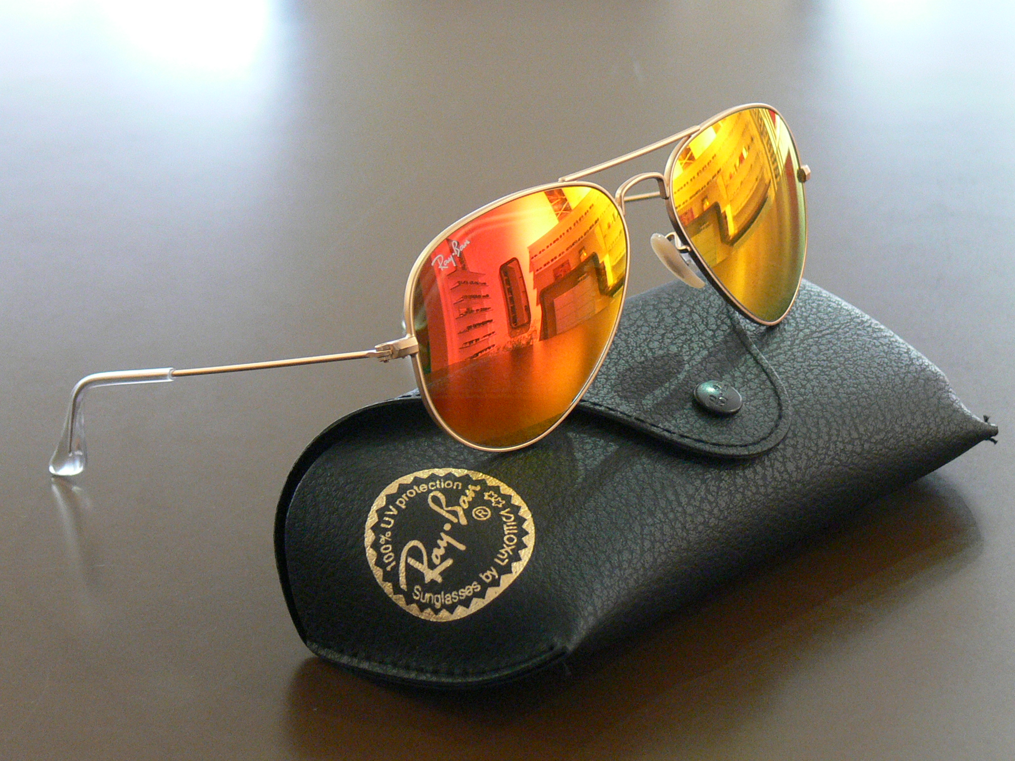 Ray Ban