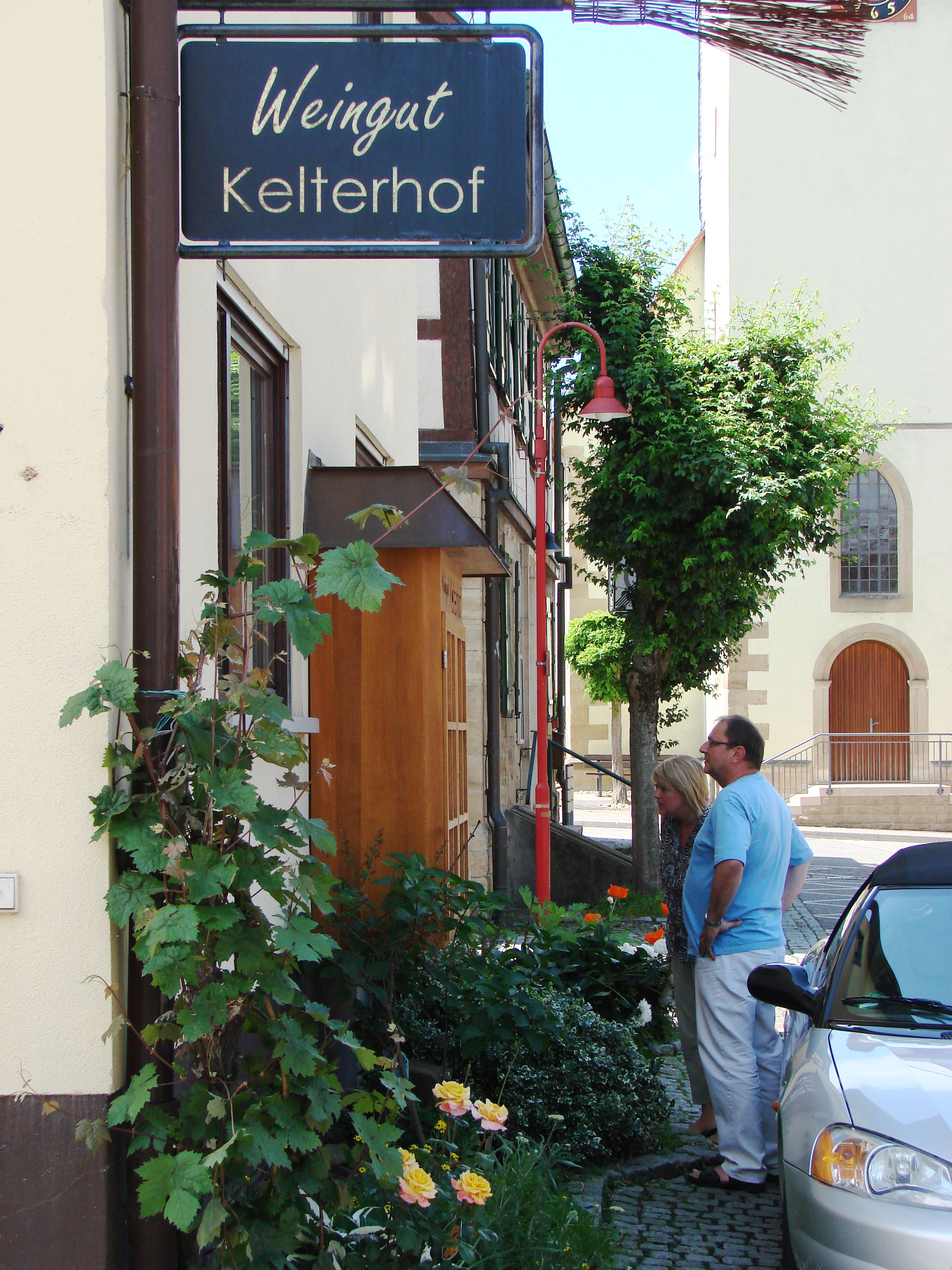 Bild 1 Weingut Kelterhof in Oberderdingen