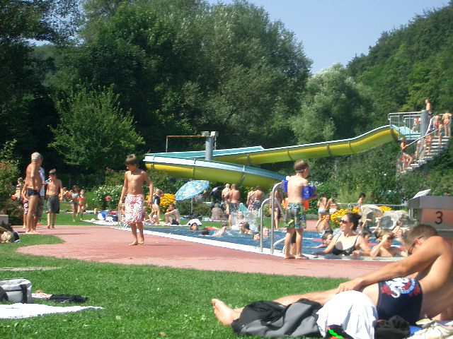 Bild 4 Freibad Mönsheim Bademeister in Mönsheim