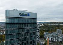 Bild zu Radisson Blu Hotel at Porsche Design Tower Stuttgart