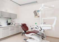 Bild zu Zahnarztpraxis Dr. Nicola Theus