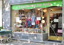 Bild zu Two Hands for Kids I Kindermode Köln | Neu & Second Hand