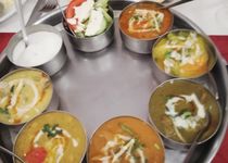 Bild zu Manzil / traditionelles indisches Restaurant / München