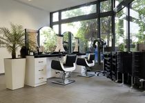Bild zu Friseursalon / Friseur und Kosmetikstudio Beauty Oasis / München