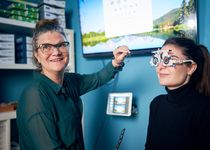 Bild zu B2 Optic GmbH -Augenoptiker in Düsseldorf