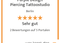 Bild zu Purple Design Piercing Tattoostudio