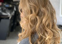 Bild zu Antonella Hair Lounge Friseursalon