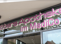 Bild zu Lübbers Apotheke im Medico