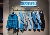 Bild zu Closed Men's Store Berlin Mitte