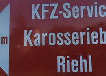 Bild zu Kfz-Service & Karosseriebau Peter Riehl - Autowerkstatt in Altlandsberg