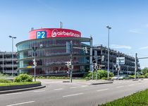Bild zu Parkhaus P2 Flughafen Stuttgart APCOA