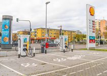 Bild zu Shell Recharge Charging Station