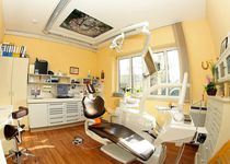 Bild zu Zahnarztpraxis Dr. Sandmann & Dr. Herzog