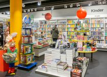 Bild zu Schmitt & Hahn Buch und Presse im Hauptbahnhof Nürnberg - Mittelhalle