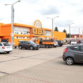 OBI Parkplatz Strausberg