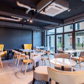 Premier Inn Heidelberg City Bahnstadt hotel breakfast area