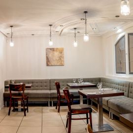 Unsere Restaurant-Location bietet Ihnen Veranstaltungsräume in Stuttgart in unterschiedlichen Größen. Ob kleine Feiern oder Großveranstaltungen, wir sind ihr Partner für eine tolle Feier.