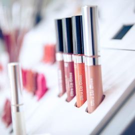 Aufsteller Lipgloss