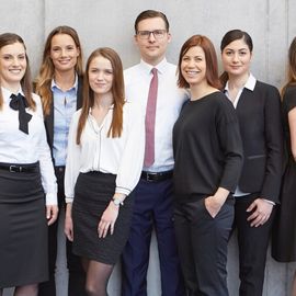 Teamfoto der Michael Graf Patientenanwälte Freiburg.