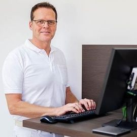 Dr. Andreas Mück / Praxis für Orthopädie in Niederkassel
