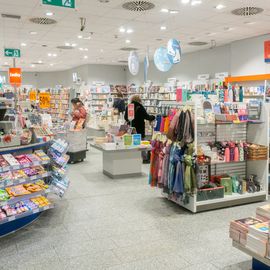 Schmitt & Hahn Buch und Presse - Buchhandlung in Mannheim Hauptbahnhof Buchhandlung in Mannheim