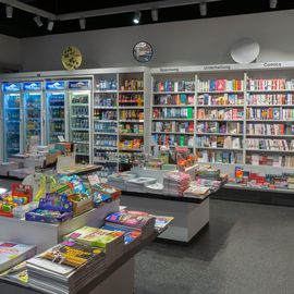 Schmitt & Hahn Buch und Presse im Bahnhof Frankfurt Höchst in Frankfurt am Main