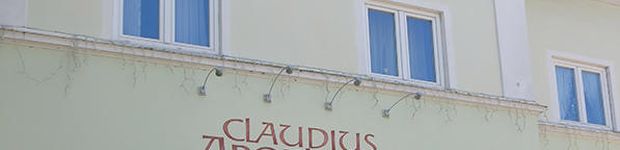 Bild zu Claudius-Apotheke