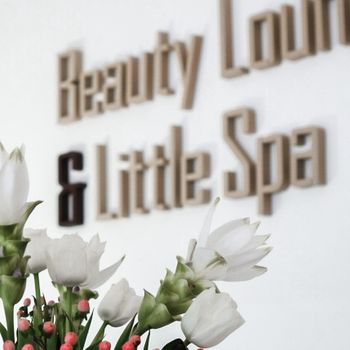 Logo von Beauty Lounge & Little Spa in Bonn