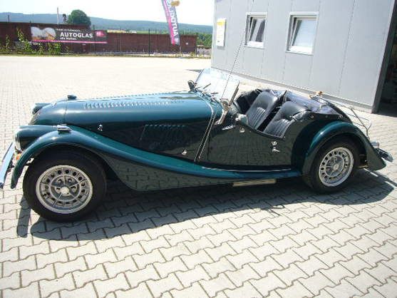 Oldtimer-Restaurierung
verschiedene Modelle