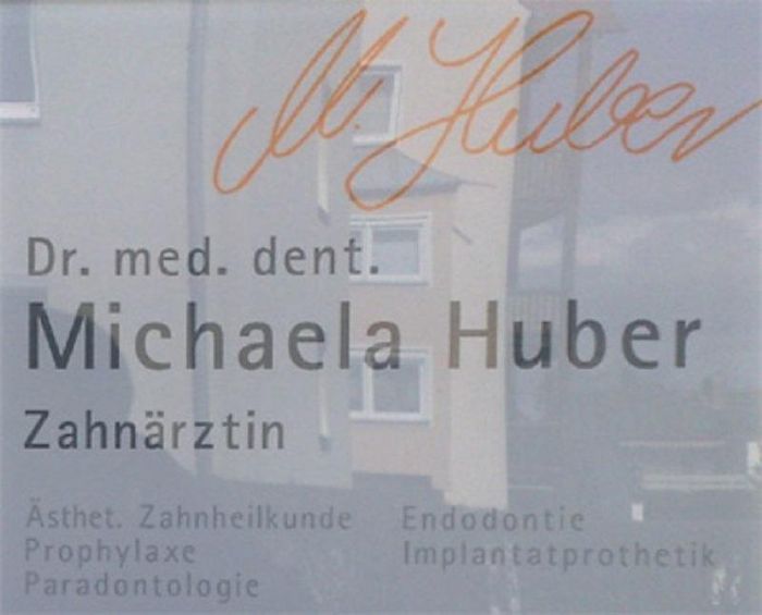 Zahnärztin Dr. med. dent. Michaela Huber