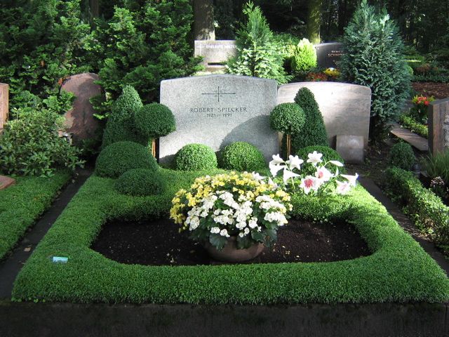 Friedhofsgärtnerei / Gartenbau Kuhleber