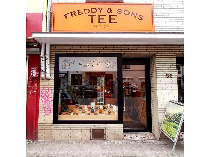 Tea Merchant Freddy & Sons
