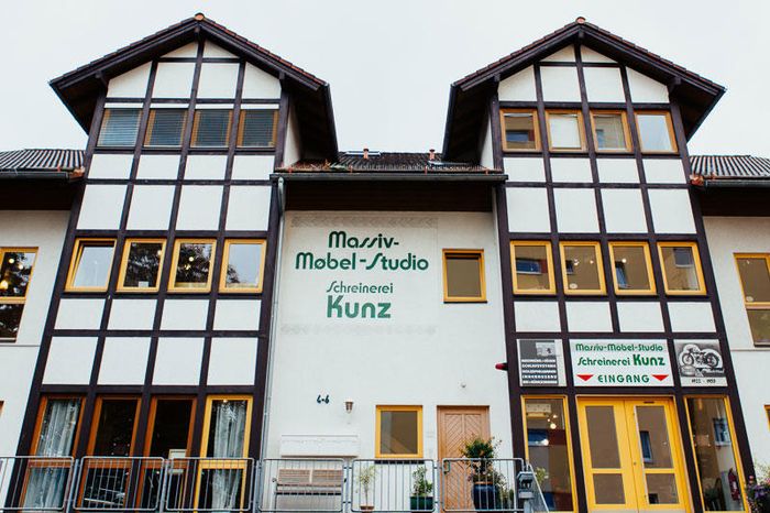 Schreinerei Kunz GmbH Massiv-Möbel-Studio