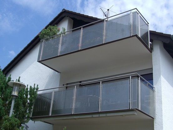 WERNER-Ausstellung Balkon-Terrasse-Treppe