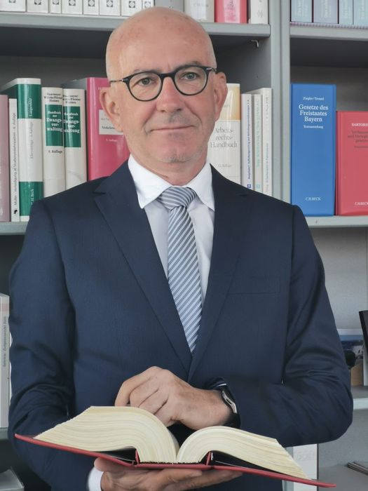 Franz Besel Rechtsanwalt in Kolbermoor, Bad Aibling und Rosenheim